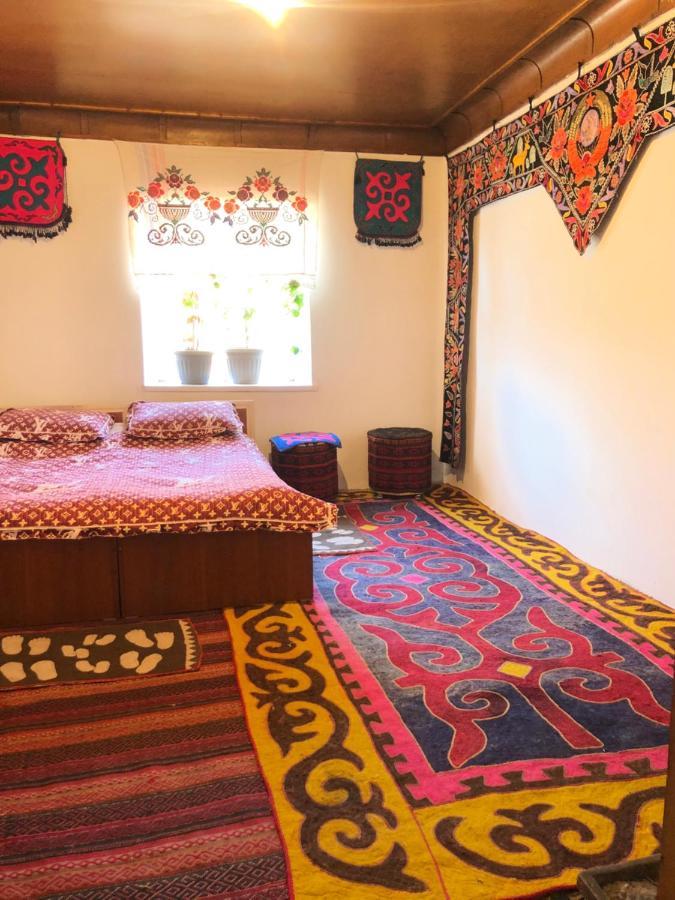 Tilek Guest House Sary-Mogul Exterior foto